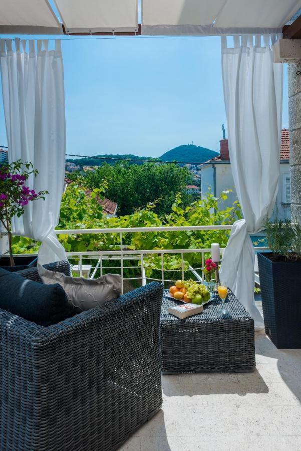Superior Stunning Apartment Gravosa With A Free Parking Dubrovnik Kültér fotó