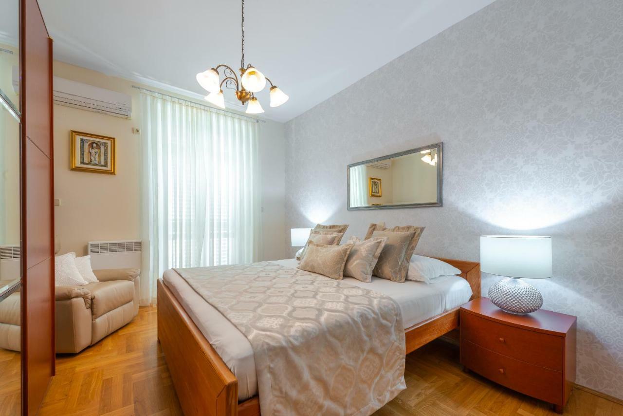 Superior Stunning Apartment Gravosa With A Free Parking Dubrovnik Kültér fotó