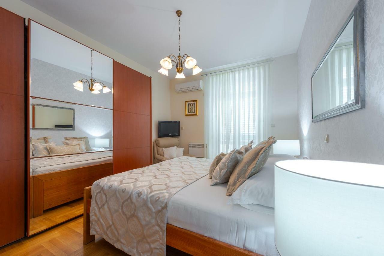 Superior Stunning Apartment Gravosa With A Free Parking Dubrovnik Kültér fotó
